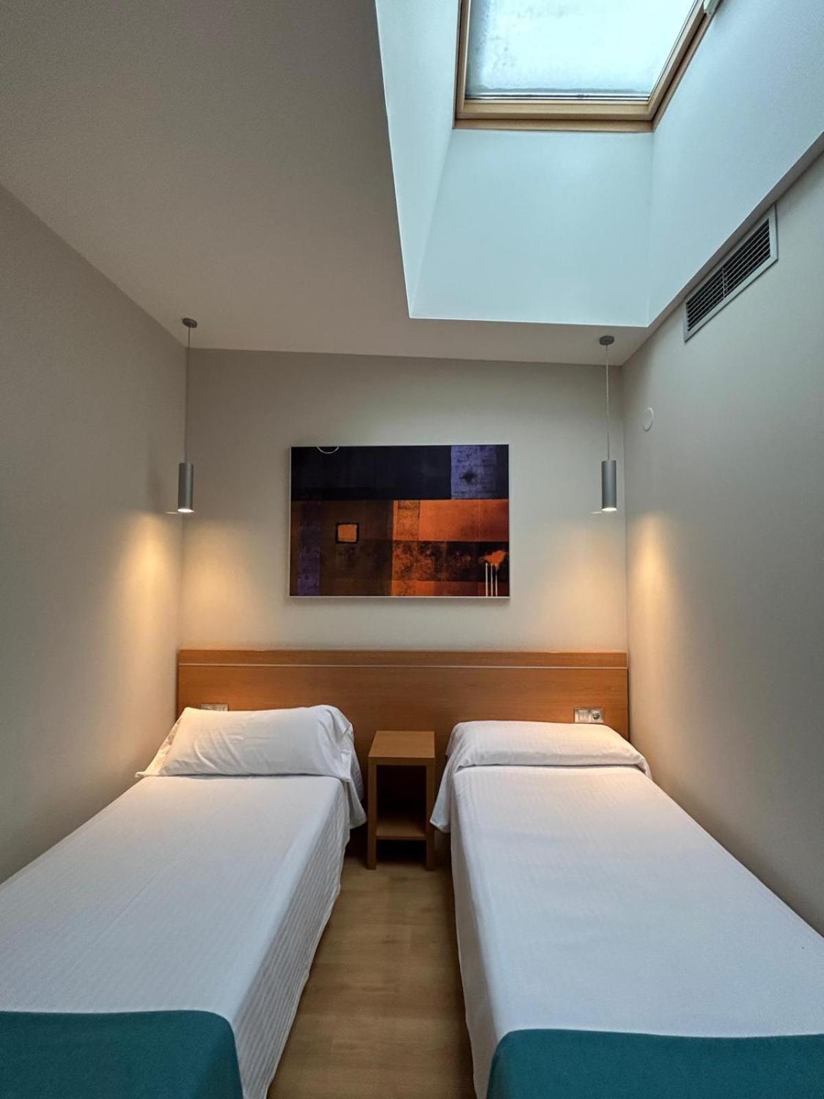 Hostal Aralar Aizoain Exterior photo